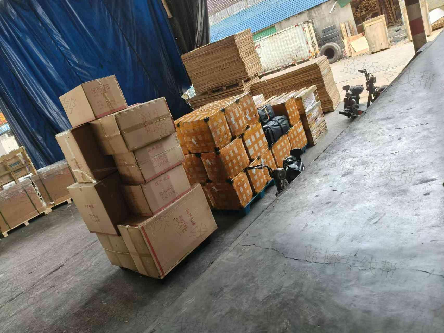 深圳市鑫鹏明物流有限公司